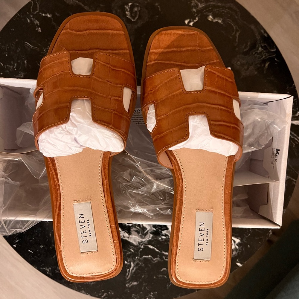 Cognac Croc Sandals